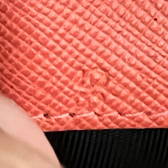 Prada Checkbook wallet - Picture 11 of 11